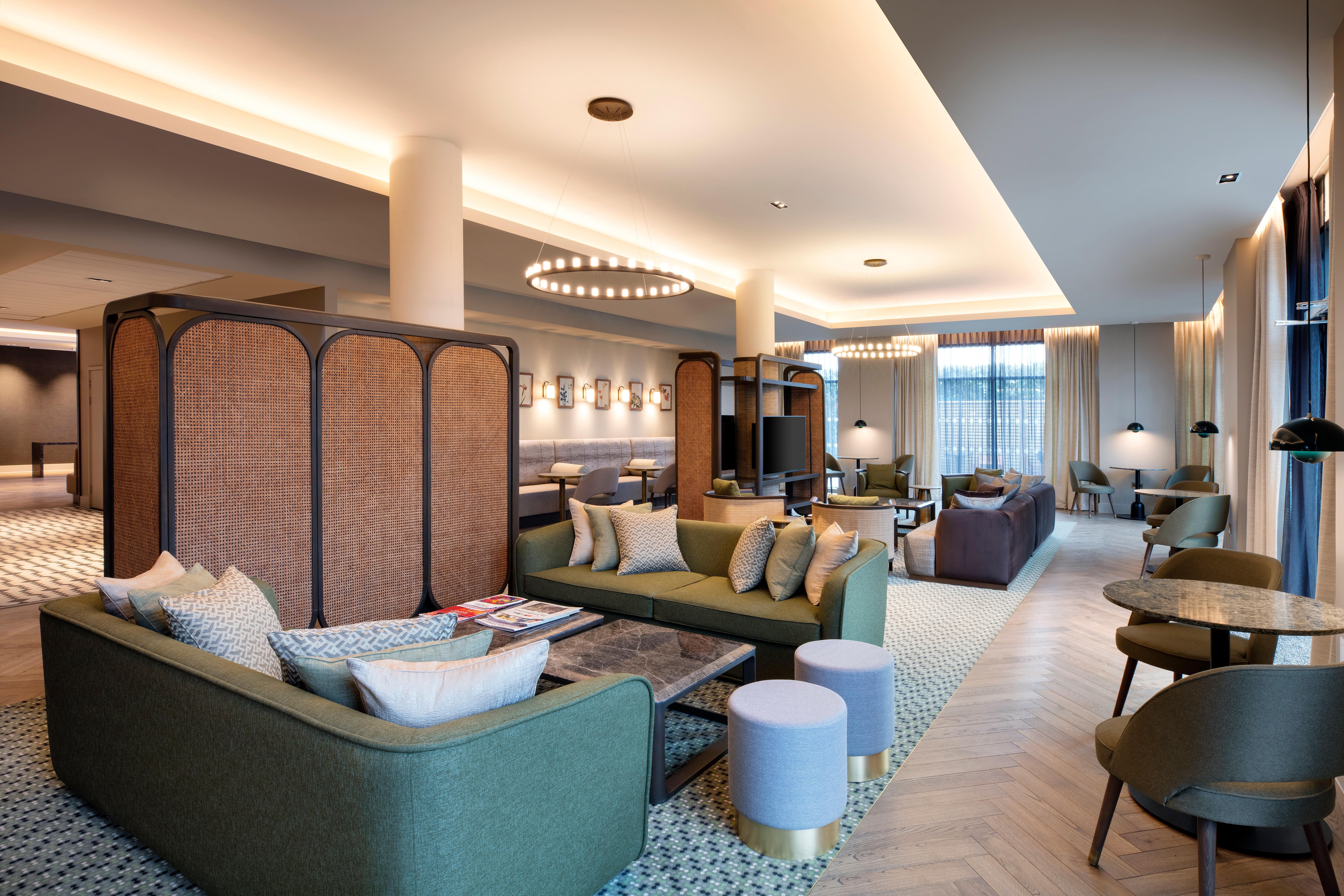 Staybridge Suites London Heathrow - Bath Road, An Ihg Aparthotel Hillingdon Zewnętrze zdjęcie