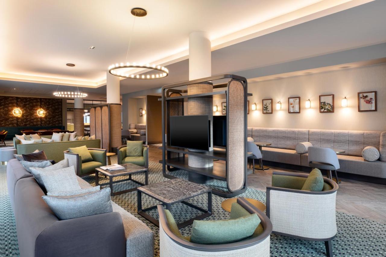 Staybridge Suites London Heathrow - Bath Road, An Ihg Aparthotel Hillingdon Zewnętrze zdjęcie